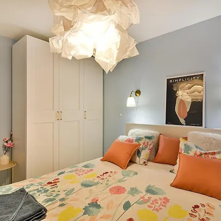 2br Haven - Steps From The Mall Apartament *
