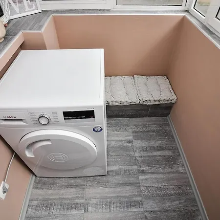 2br Haven - Steps From The Mall Апартамент *
